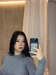 AlberthaEscue Your favorite Asian girl in white😍 Pic 4