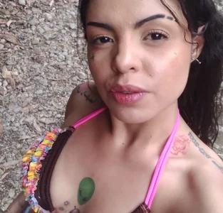 Karly33's XXX Nude Photo 5