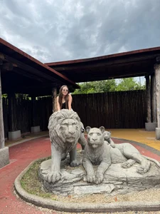 Thalia_anderson zoo session 🤎💚🍃 Foto 7