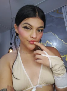 NIKIBUNNYのYour sexy girl! 😈🔥の 5枚の写真