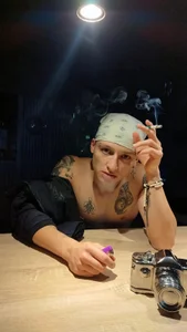 DIEGO_JONES SMOKE 🔥🥵 صورة واحدة|DIEGO_JONES SMOKE 🔥🥵 صورتان|DIEGO_JONES SMOKE 🔥🥵  4 صور|DIEGO_JONES SMOKE 🔥🥵  4 صورة