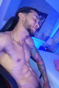 jonas_conor Me hot love 😈🔥 Hình 3