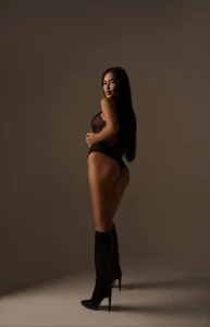 Lara_Jess Public Pic
