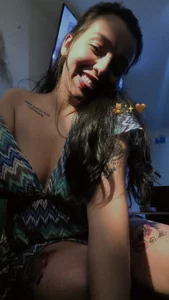 Public de CAYLINCOLLINS  5 Imagens