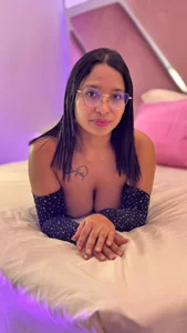 AvieRose Public Foto 2