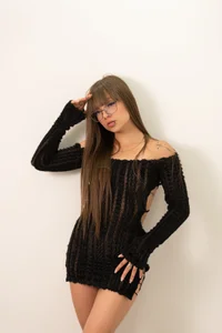 AmmyJones_ I'm not angel, but neither demon ... I'm the temptation disguised as tenderness Immagine 