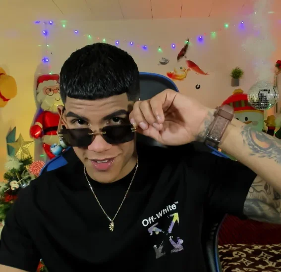 Damian_latinxxxPublic图片 3