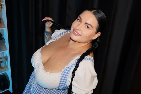 GeorgiaLerox Oktoberfest pics :) Pic