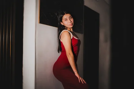 Helen_Ivy Public Bilde 4