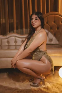 MilaCravee Golden Temptation ✨💫🔥 Pic 6