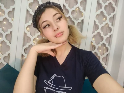 chubby_vanniie_ Myself uwu Immagine  3