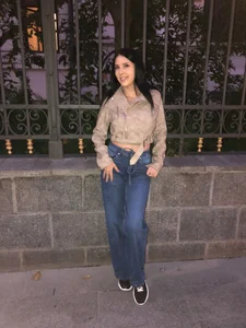 Relaxing sometimes is the best option 😍❤️ de LunaaMillerX  3 Imagens