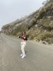 charlotte-Love09 Los nevados. Pic 4