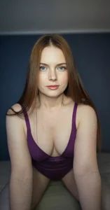 AnnaVance_: Public ( 2 фото)