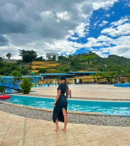 Highlights od carolriveraa_  6 snímek