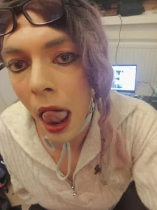 Public de EmilyCD420 Foto 4