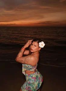 _mers 💚🌊 Pic 8