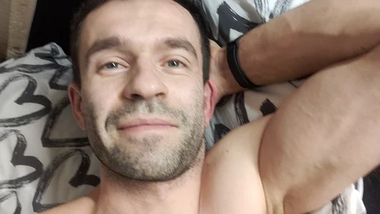 SteveTiger Public Gambar 6