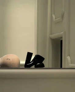 NinaVall Public Pic 4