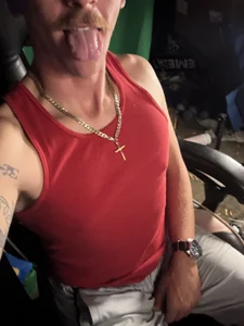 Public de AverageMaleJay  2 Imagens