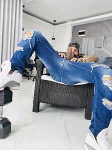 Zdjęcia master_jens A cock and a pair of jeans can't look that perfect:  8