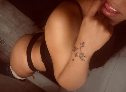 Lu_Cherry1のTry me 🤤🔥の枚の写真