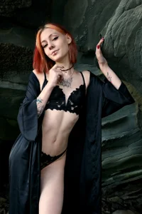 MeryWeaver Sea mood Pic 3