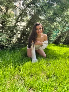 YasminaMoon Sweet temptation Hình