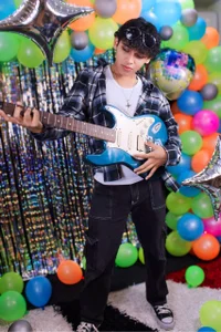 axel_ps 😎🎸🎥 Pic 3