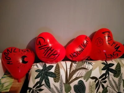 SluttyBanana Public Foto 5