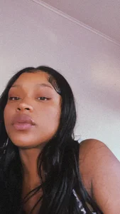 Prettywettkittycc: Enjoy me 😘 ( 2 фото)