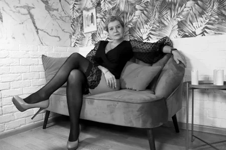 KathySunn Public টি ছবি