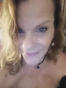 greeneyedamatuers Public Pic 3