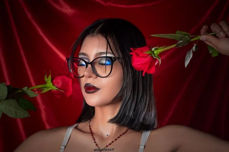 Abbydreams_ Would you be my valentine? 🌹 Pic