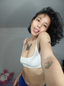 Your tender little whore 🪷 de Malika_x_noor Foto 7