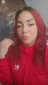 Red od alexia_squirt25  2 snímek