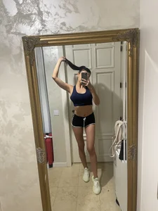 Miss_Medyson Public টি ছবি