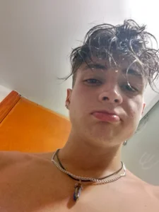 stonne69 Know me😎😊 Foto 3