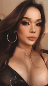 freakiestgirllylia Public - {count, plural, one {תמונה אחת} two {שתי תמונות} many {# תמונות} other {# תמונות}}