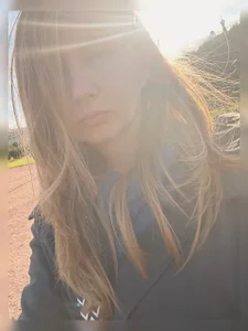 Lana_Heels Public Pic 2