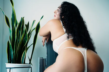 vivi_ruby: sexy angel ( 2 фото)