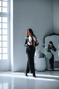 LeaThompson 🖤Black & White, Elegant Lea🤍 Fotka 4