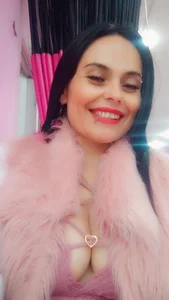 CharlotteCottin 😈🥵💗💦 Immagine  6