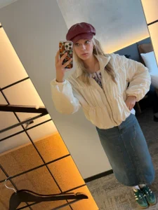 SourMidday Empty subway Pic 2