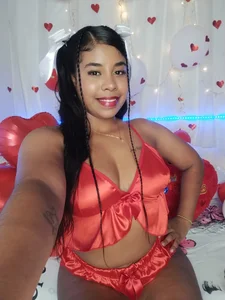 Fanny_Klean February 14 day of love and friendship ❤️  2টি ছবি