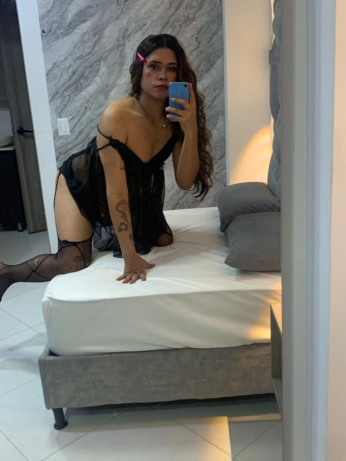 Mila_Stone24 님의 트렌드 중인 사진  6595개