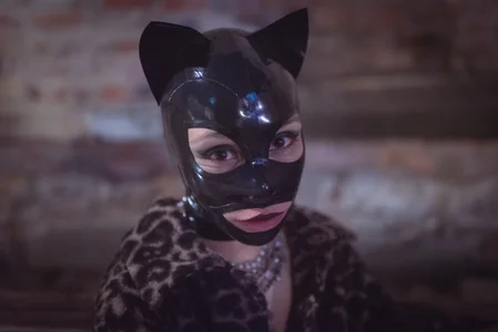 K_Intraven0us Public Pic 2