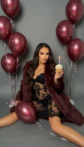 B-day Queen🍰 de AlmaLuv  7 Imagens