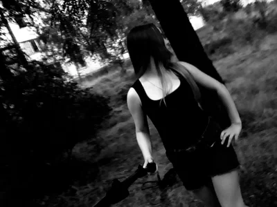 Helena_Crystall Public Pic 3