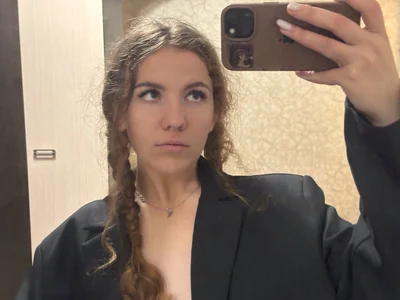 KiraRustle Public Hình 2